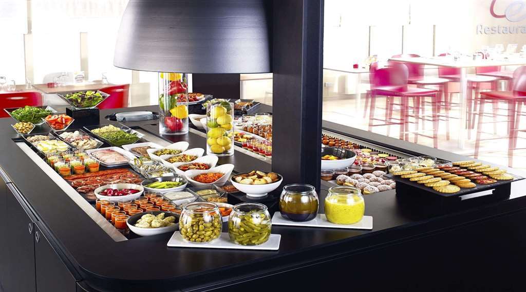 Hotel Campanile 3*